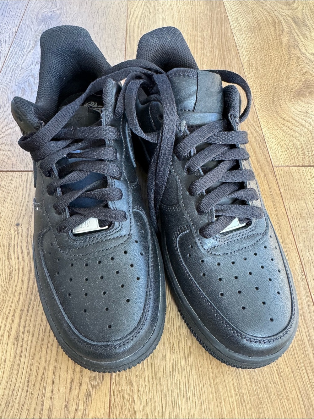 Womens 6.5 Nike Air Force 1 -NEW